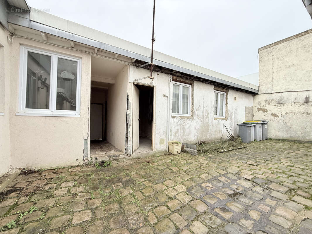 Autre à RUEIL-MALMAISON