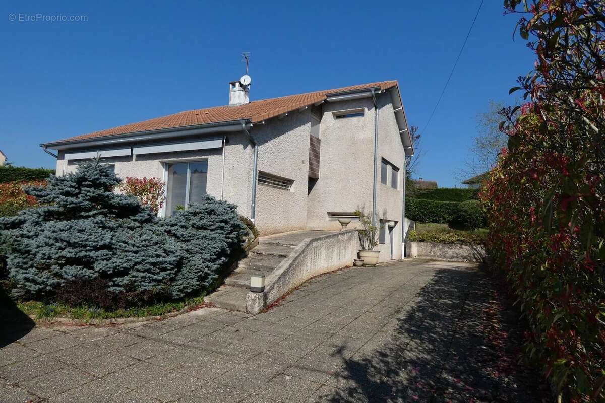 Maison à LE CREUSOT