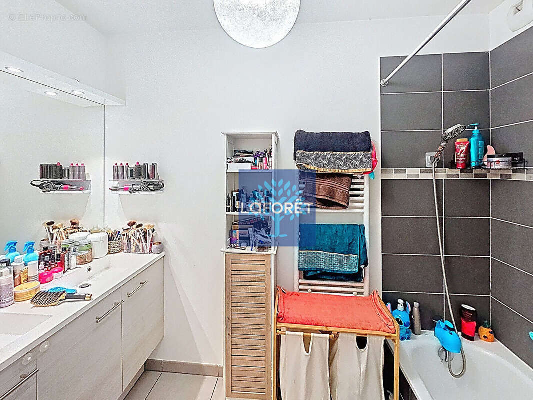 Appartement à BRIGNAIS