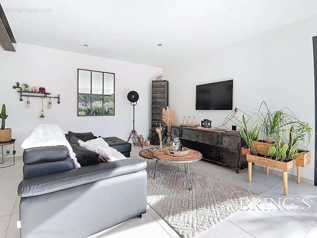 Maison à SAINT-MAXIMIN-LA-SAINTE-BAUME