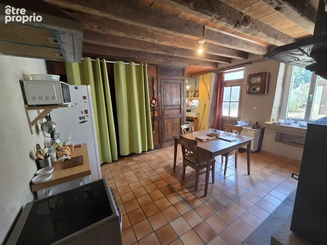 Appartement 105 m² à Arrenes  - photo 3