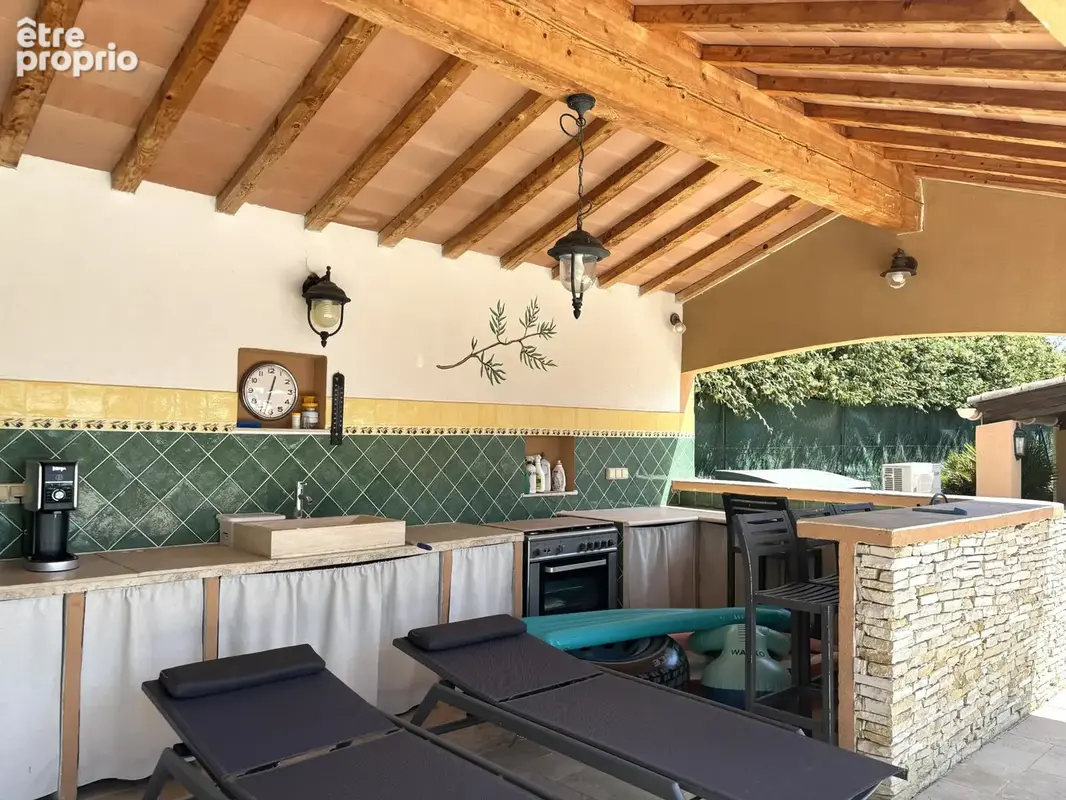 Propriété d’exception avec piscine et dépendances à Tavernes - photo 35