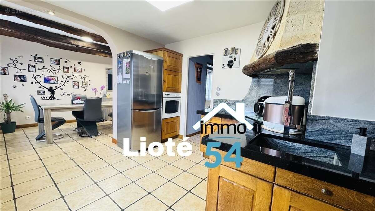 Maison à THAON-LES-VOSGES