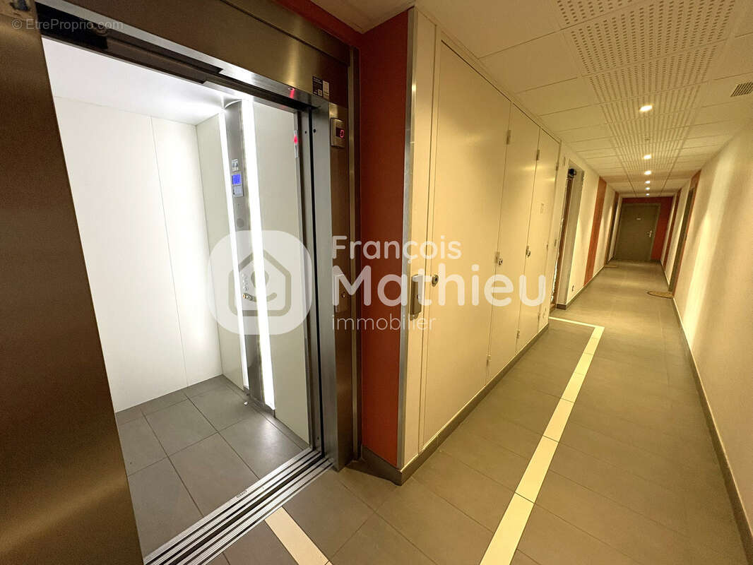 Appartement à SAINT-ANDRE-DE-CORCY