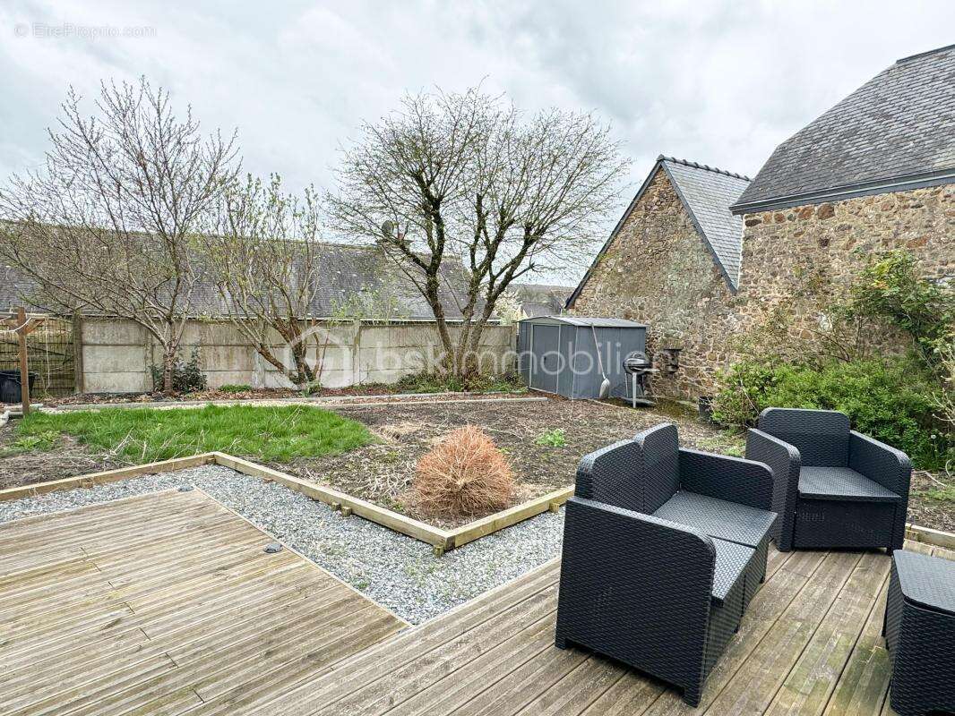 Maison à PORT-BRILLET