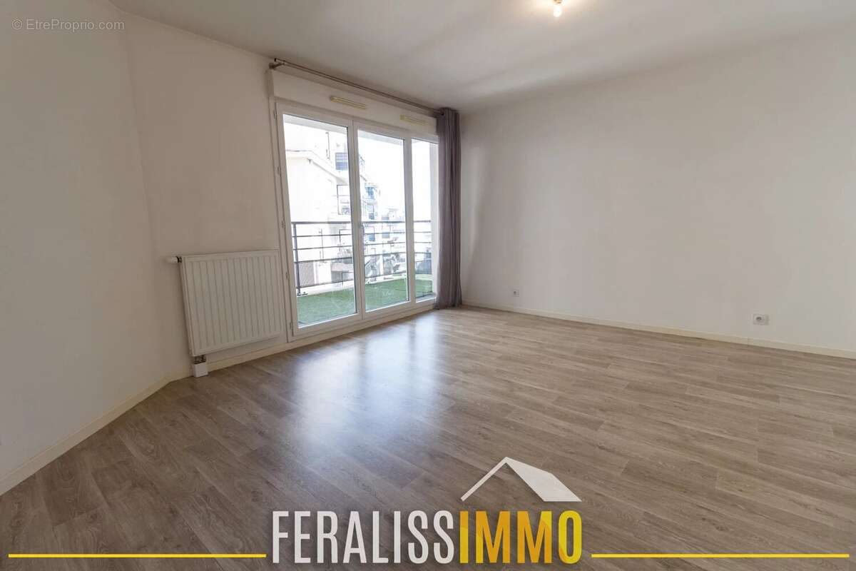 Appartement à ERAGNY