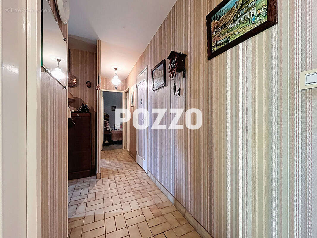 Maison à SAINT-SAUVEUR-LA-POMMERAYE