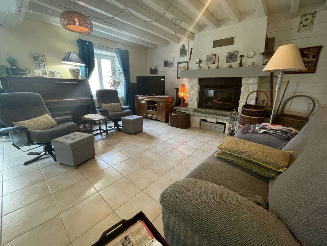 Maison à ROUEZ