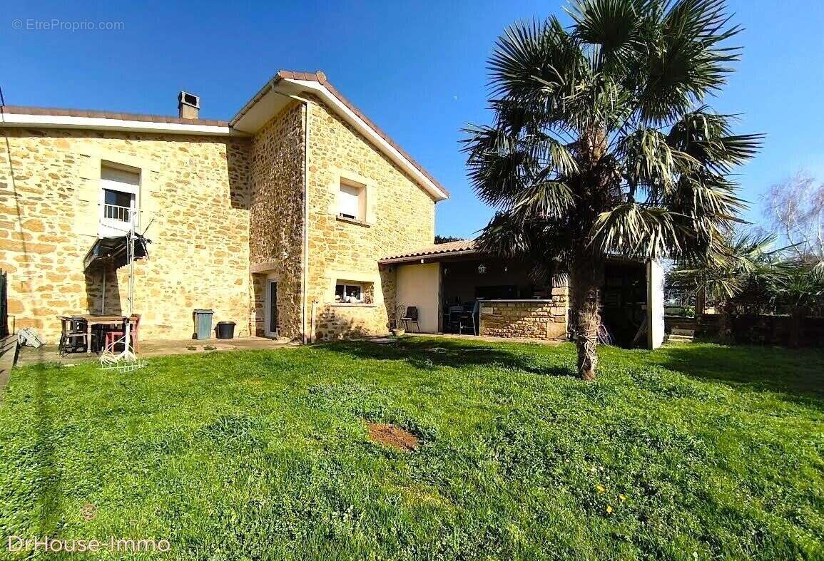 Maison 135 m² à Thiviers  - photo 10