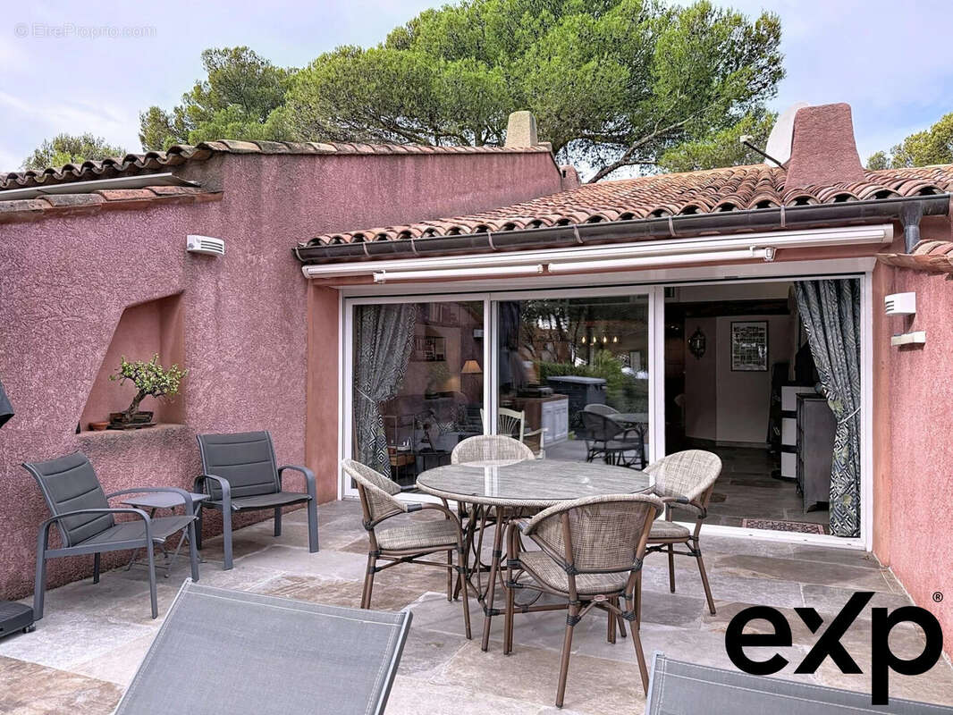 Maison à SAINT-RAPHAEL