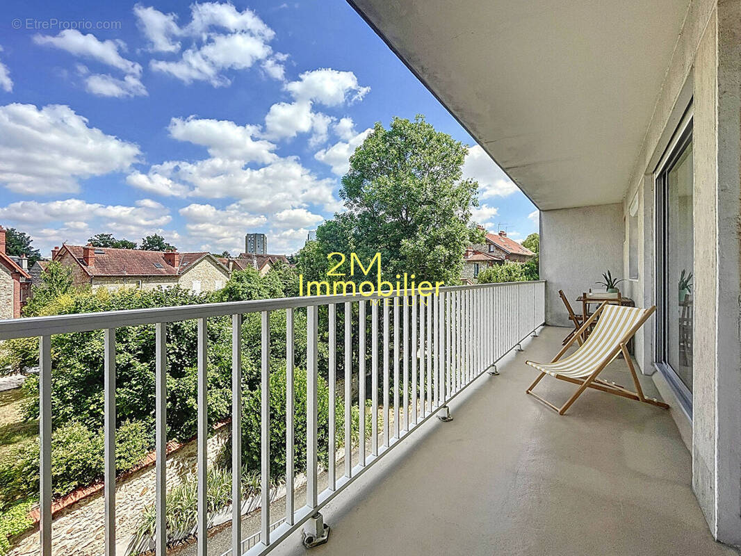 Appartement à MELUN