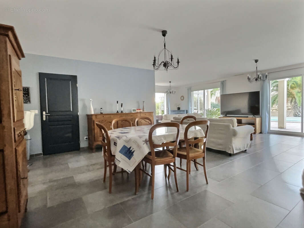 Maison à SALLES-D&#039;AUDE