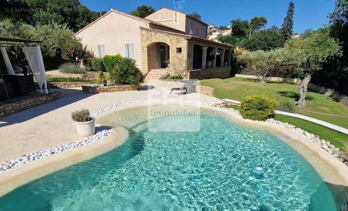 Maison à SAINT-ALEXANDRE