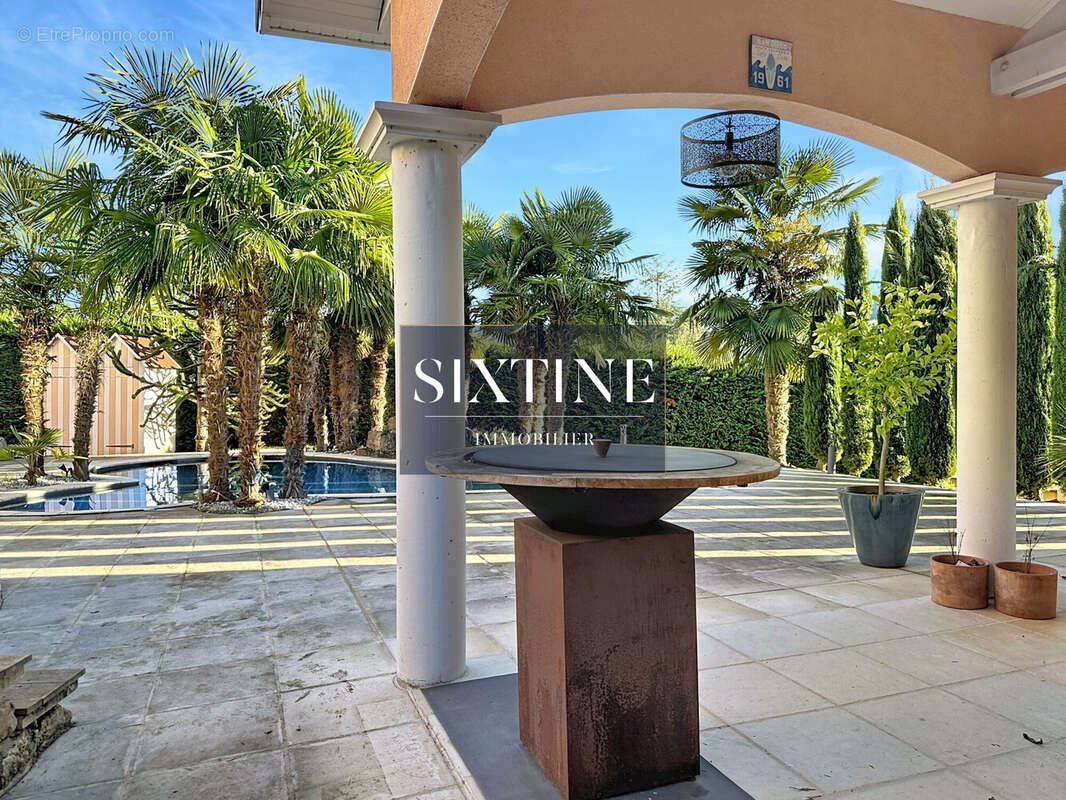 Maison à SAINT-CHEF