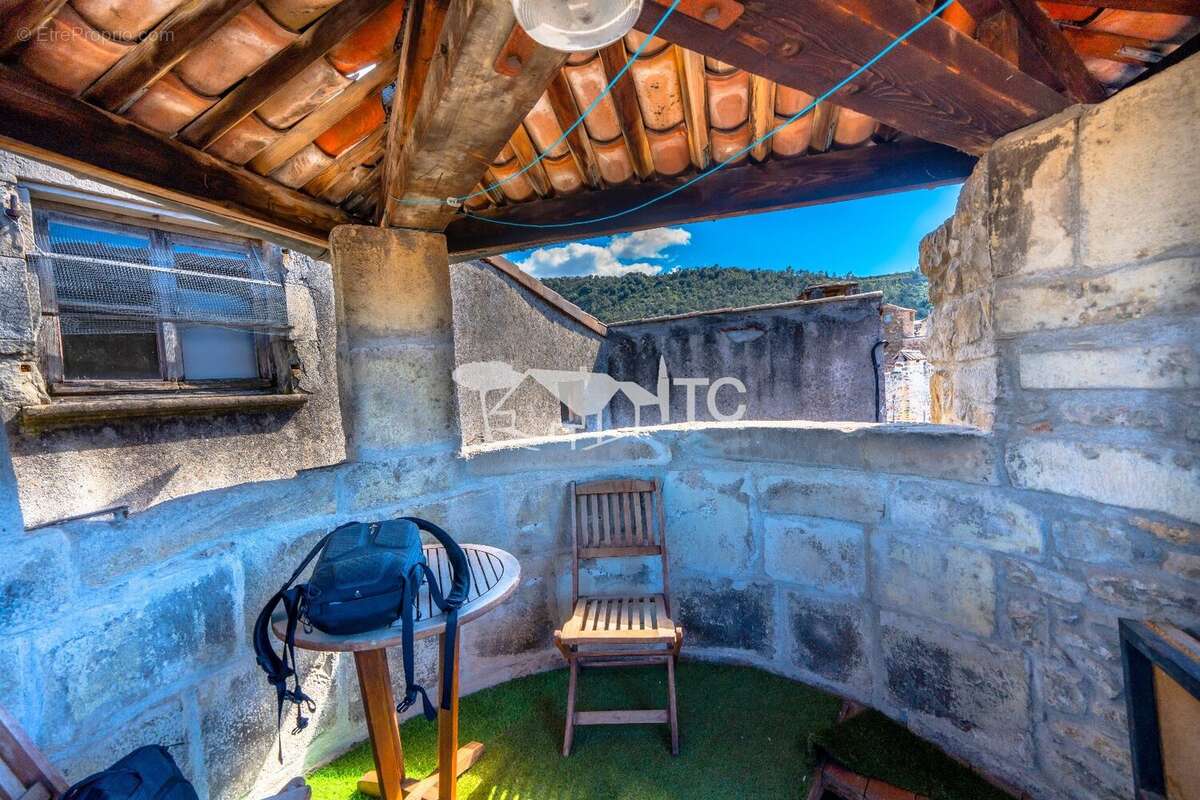 Appartement à LES VANS