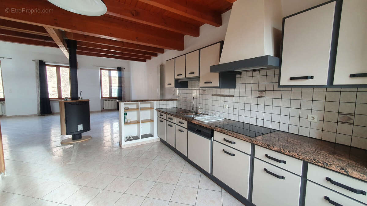 Appartement à SAINT-AFFRIQUE