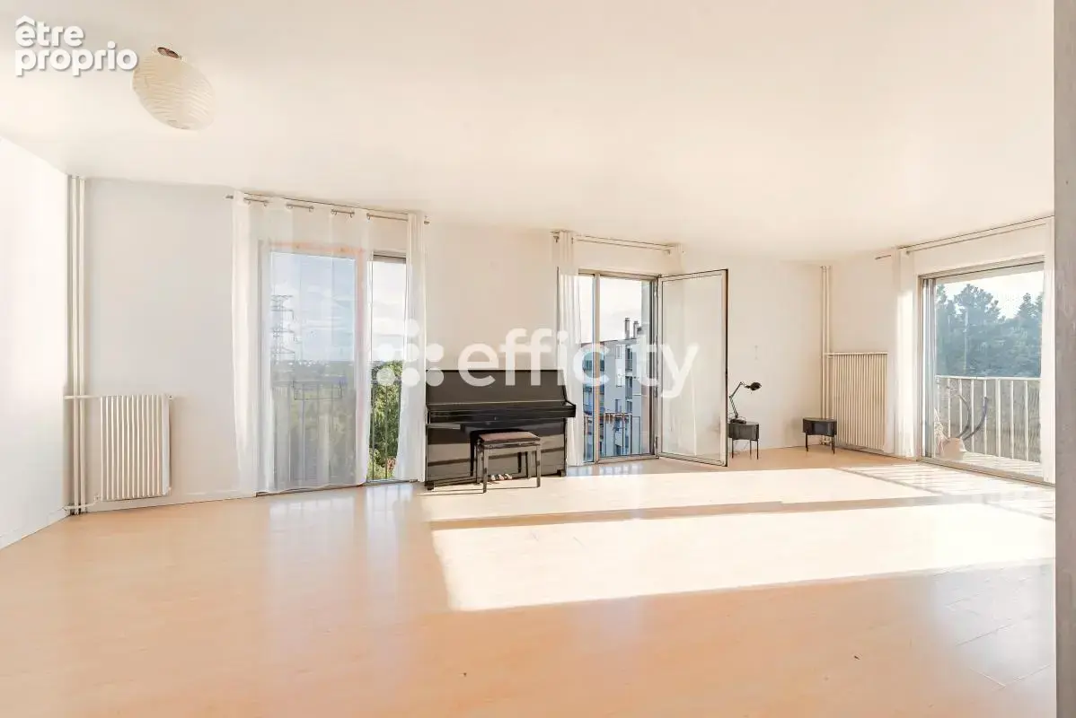 Appartement à RIS-ORANGIS