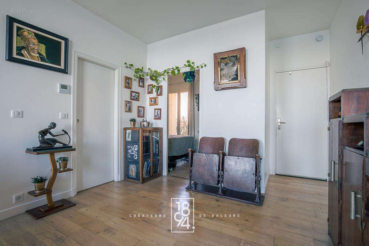 Appartement à MARSEILLE-7E