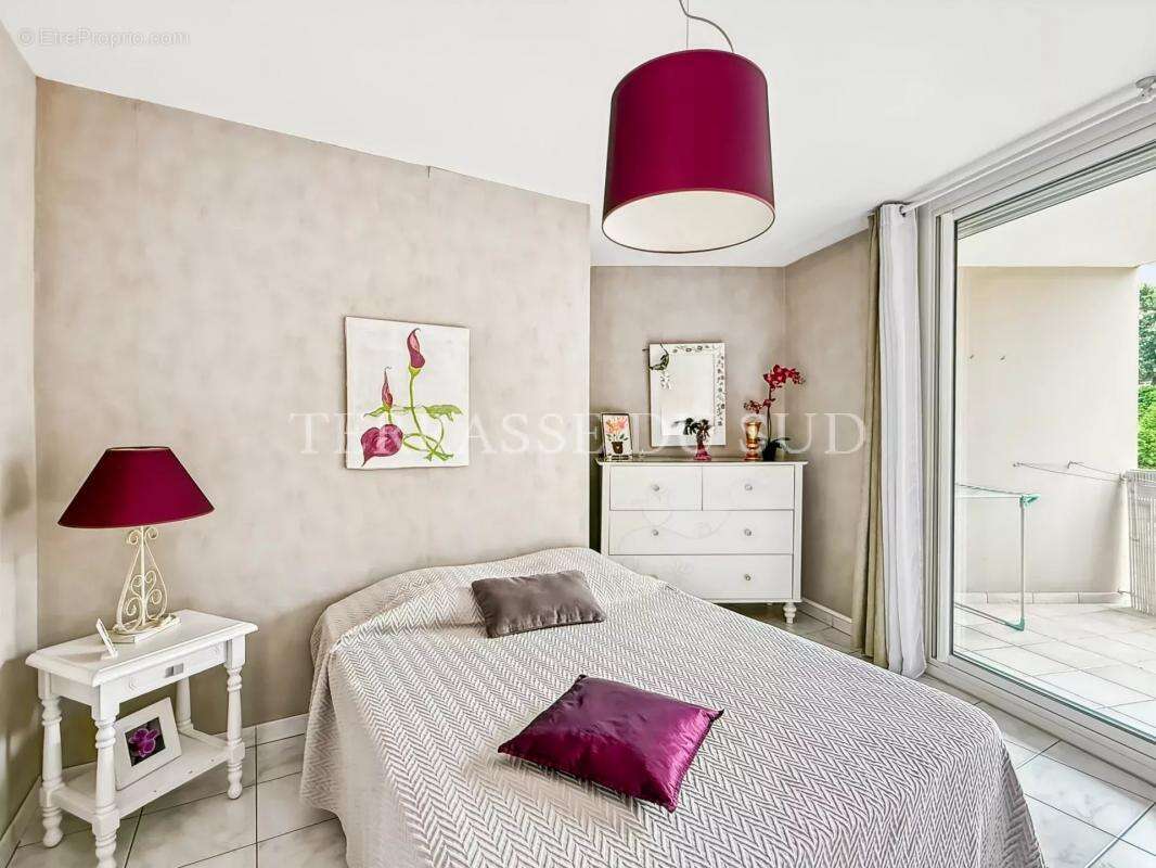 Appartement à MARSEILLE-12E