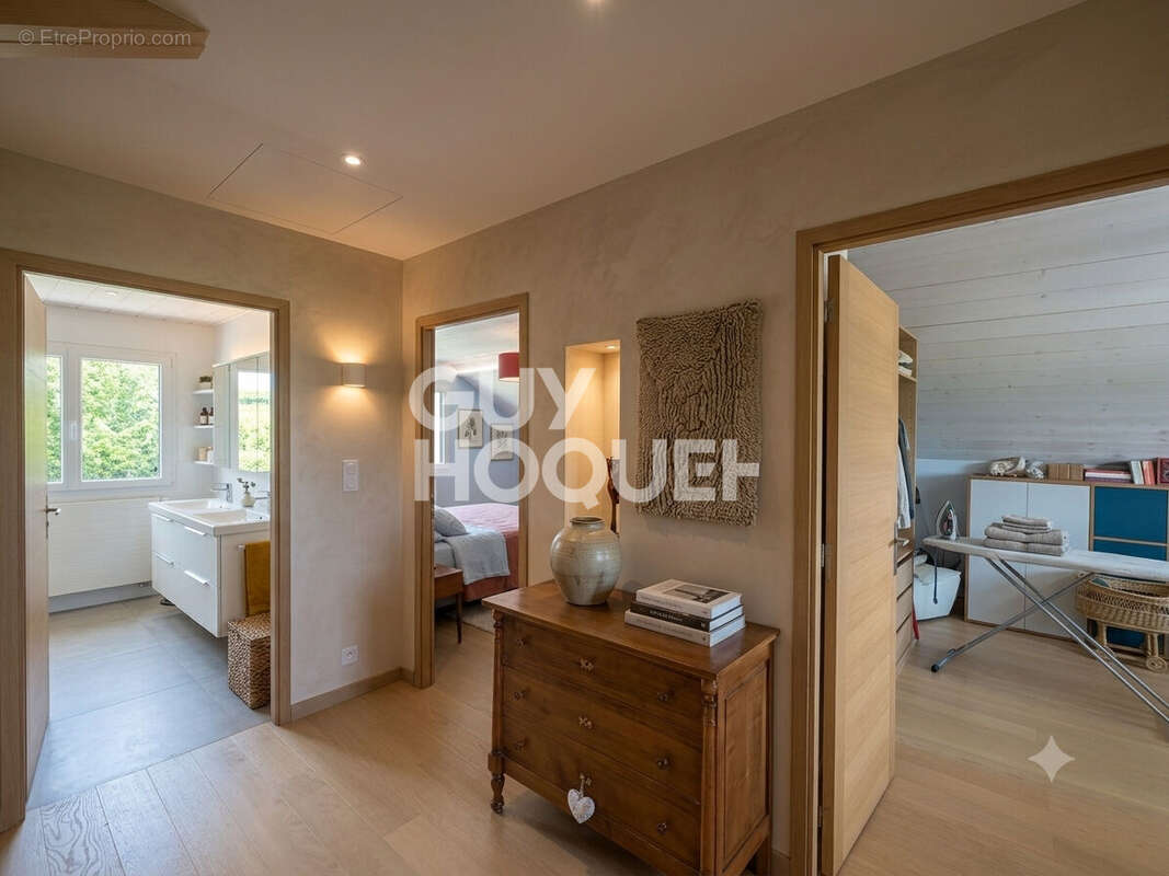 Maison Montcel 5 pièces 156.75 m2 - photo 4