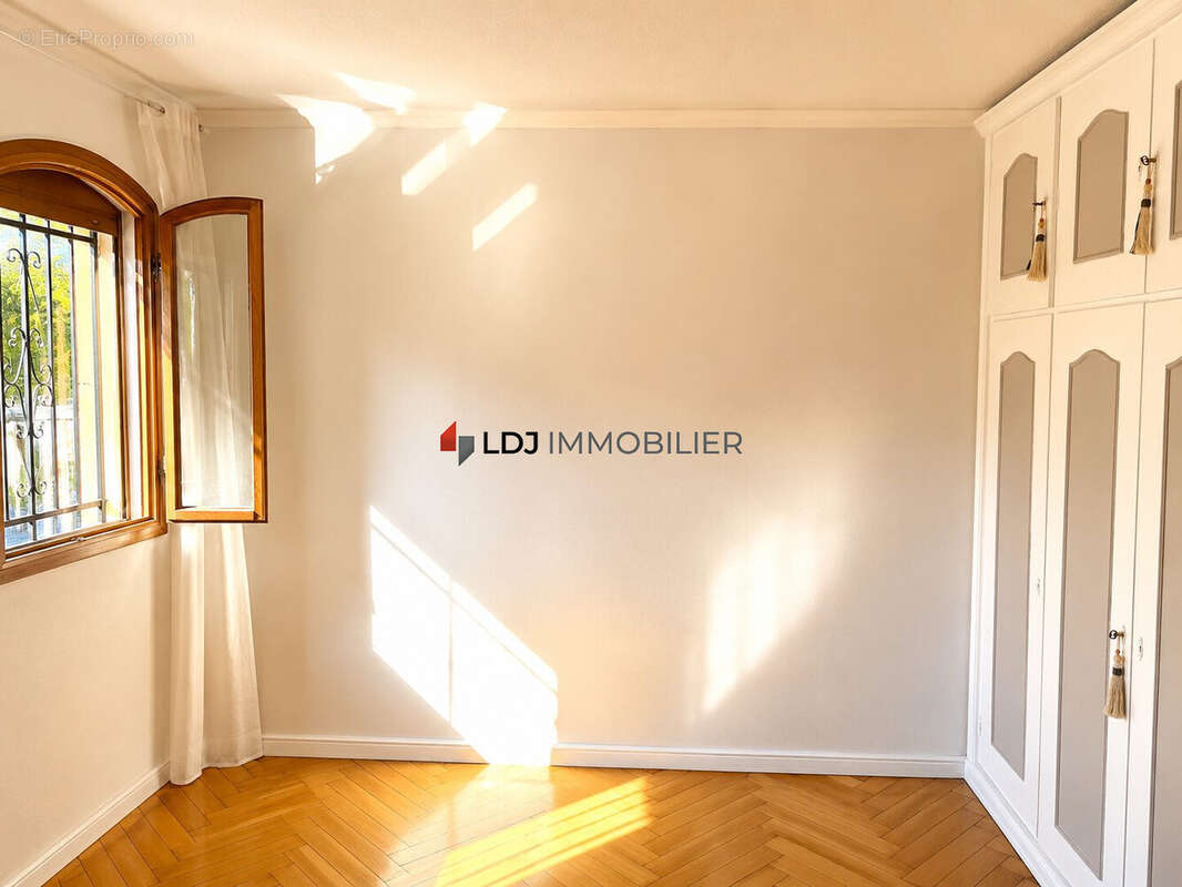 Appartement 68 m² à Amelie-Les-Bains-Palalda  - photo 9