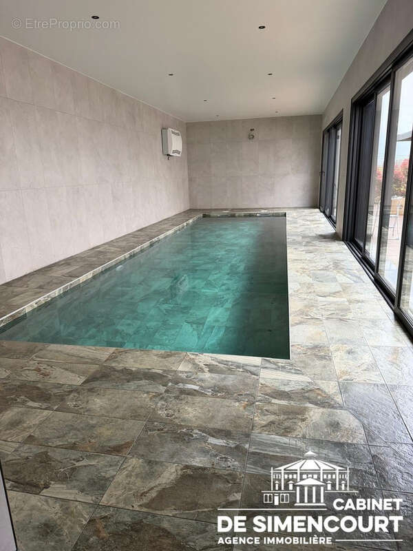 Exclusivite - pavillon d'architecte avec piscine - photo 9