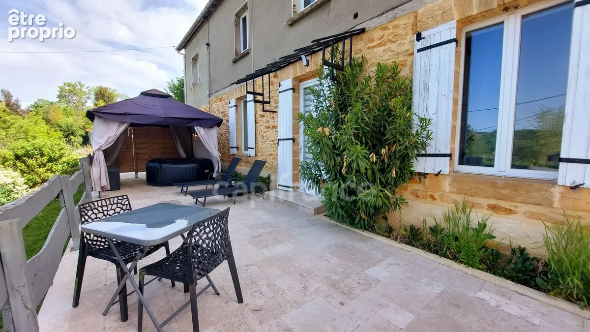 Ensemble immobilier 185m², 3 habitations indépendantes, grange, garage, love room, bonne rentabilité financière - photo 10