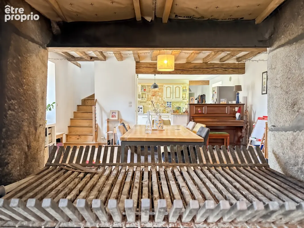 A vendre SAINT JEAN D’ASSÉ Maison de caractère avec dépendances sur 2,5 hectares - photo 5
