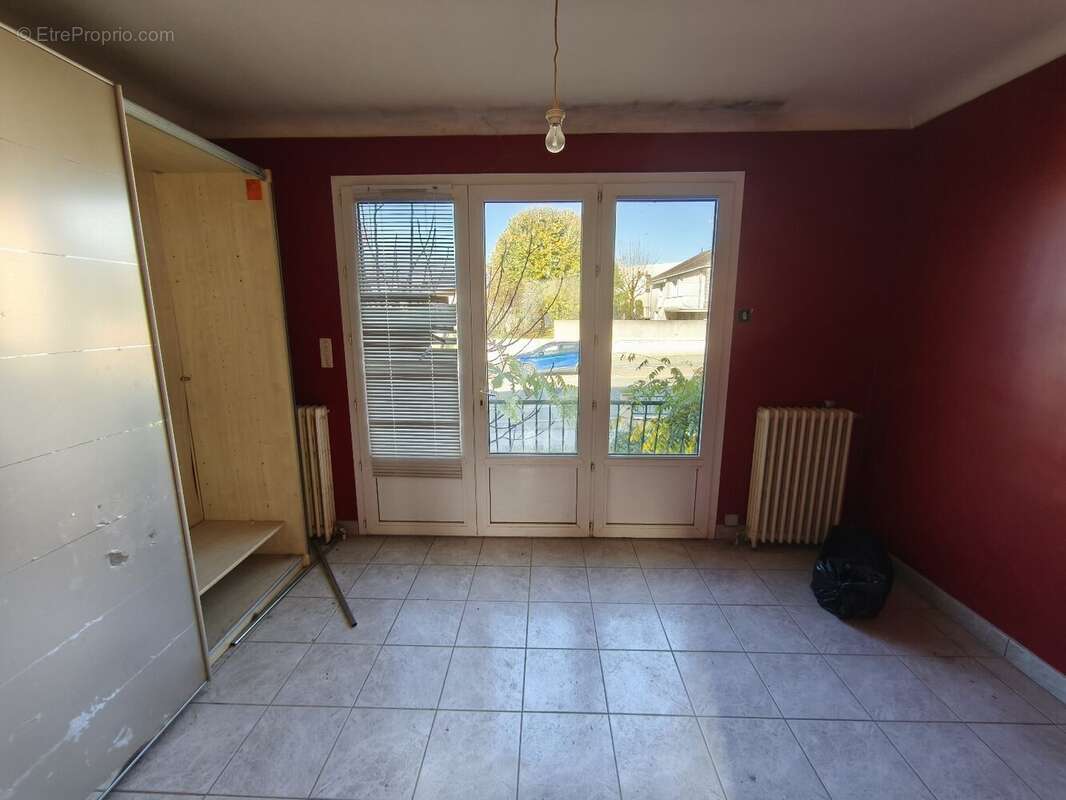 Maison à LES HERBIERS