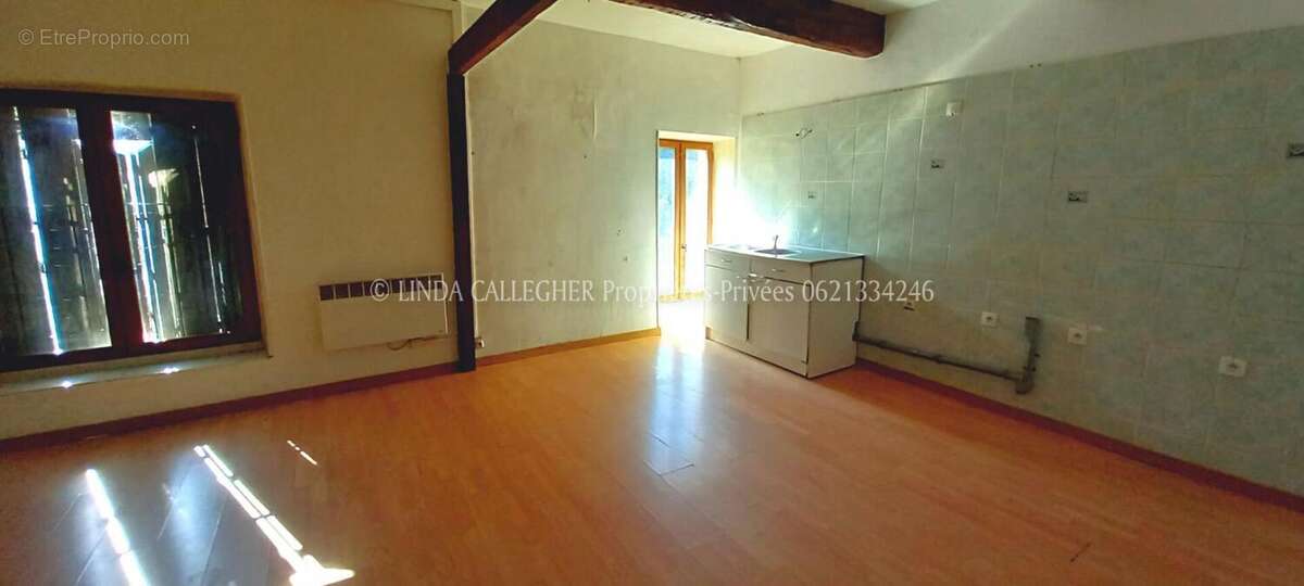 Appartement à SAINT-ETIENNE-ESTRECHOUX