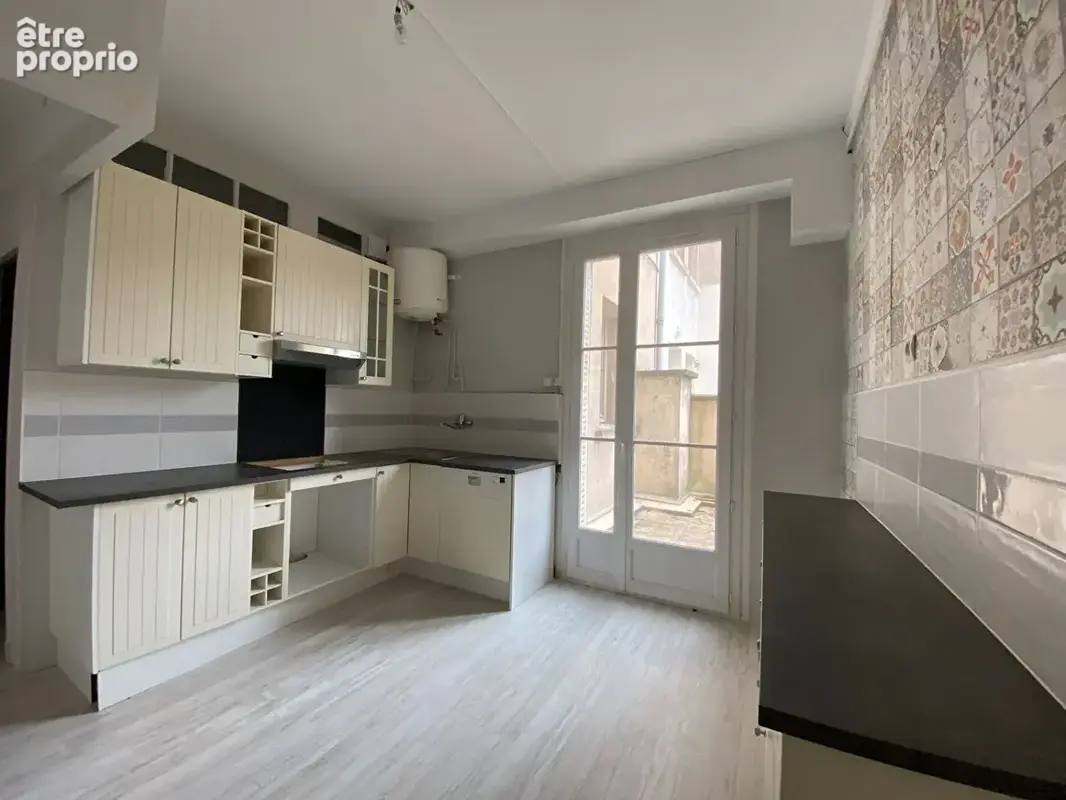 Appartement à FALAISE