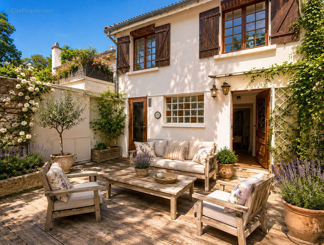 Maison à ETIOLLES