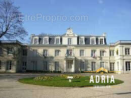 Appartement à SARTROUVILLE