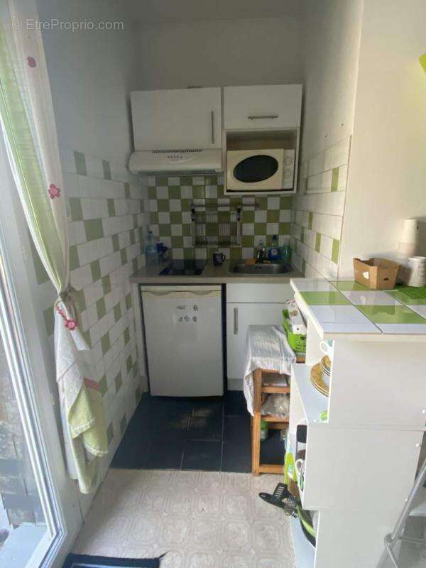 Appartement 338 m² à Fougeres  - photo 14