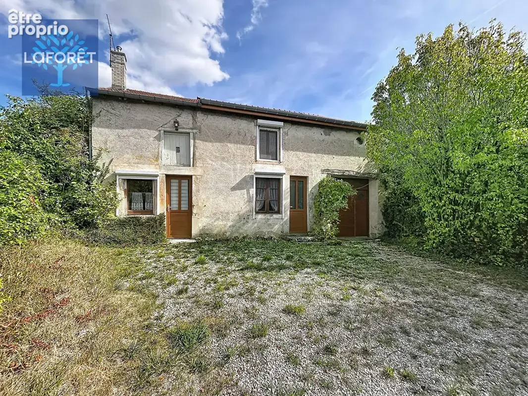 Maison à ROCHES-BETTAINCOURT