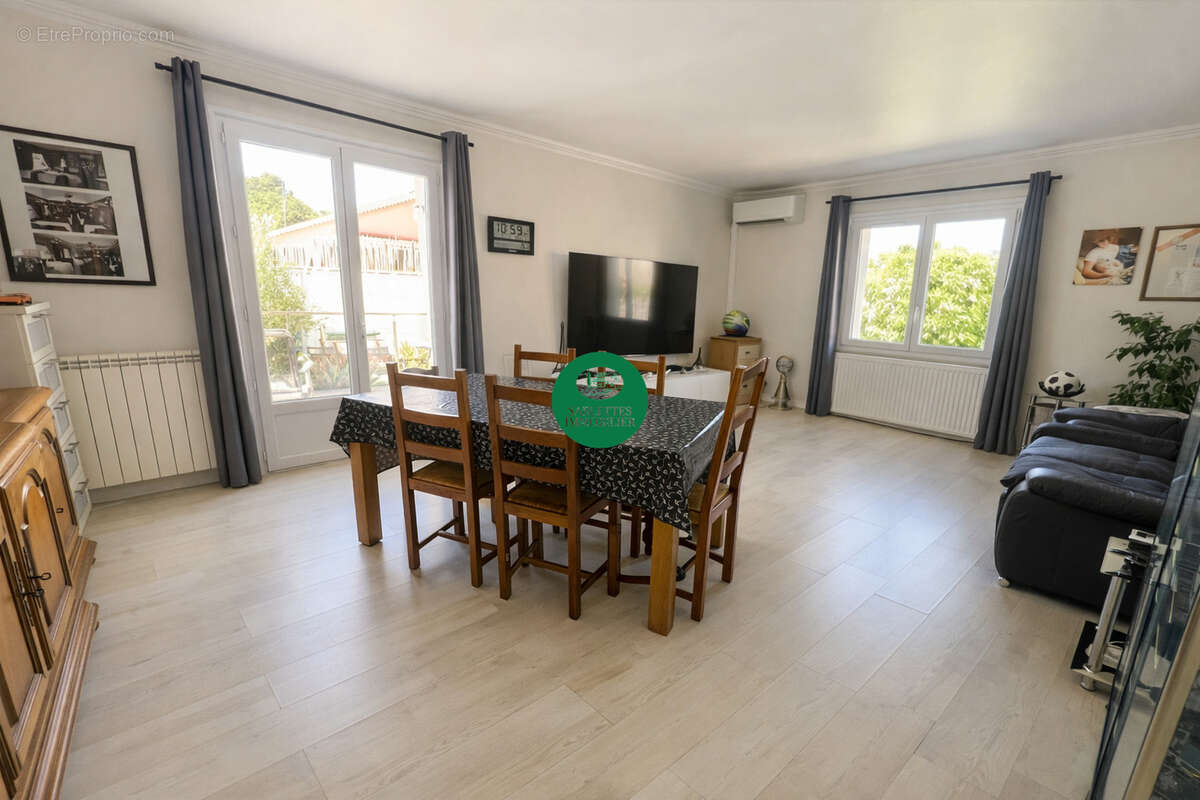 Maison à SIX-FOURS-LES-PLAGES