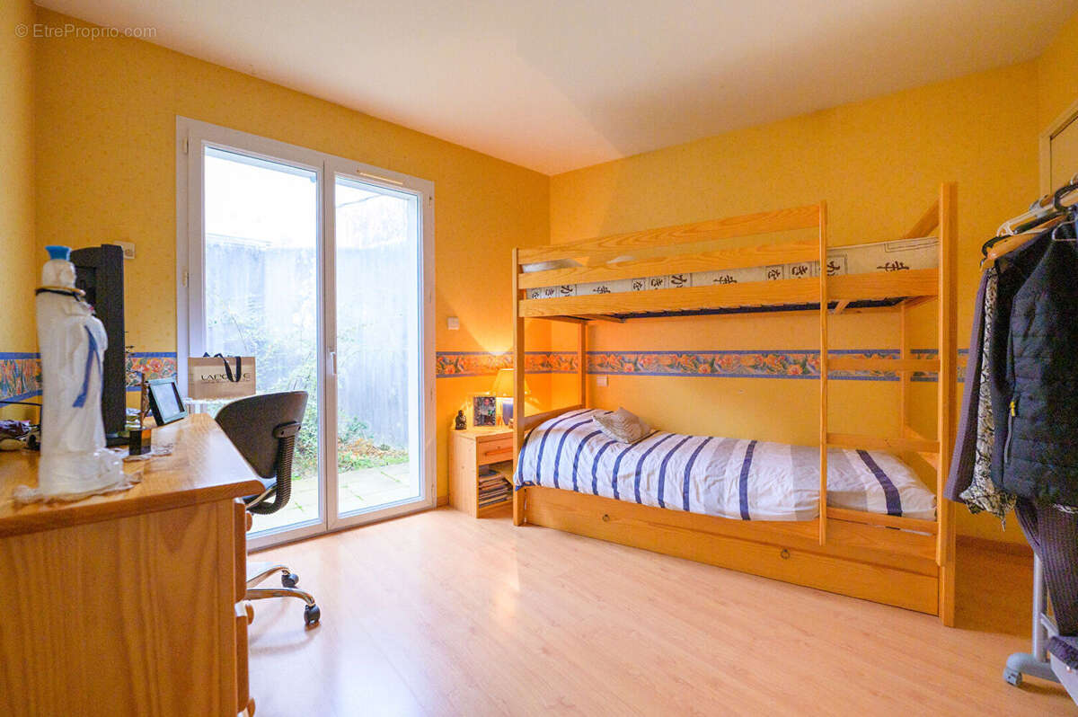 Maison La Flotte 6 pièce(s) 214 m2 - photo 10