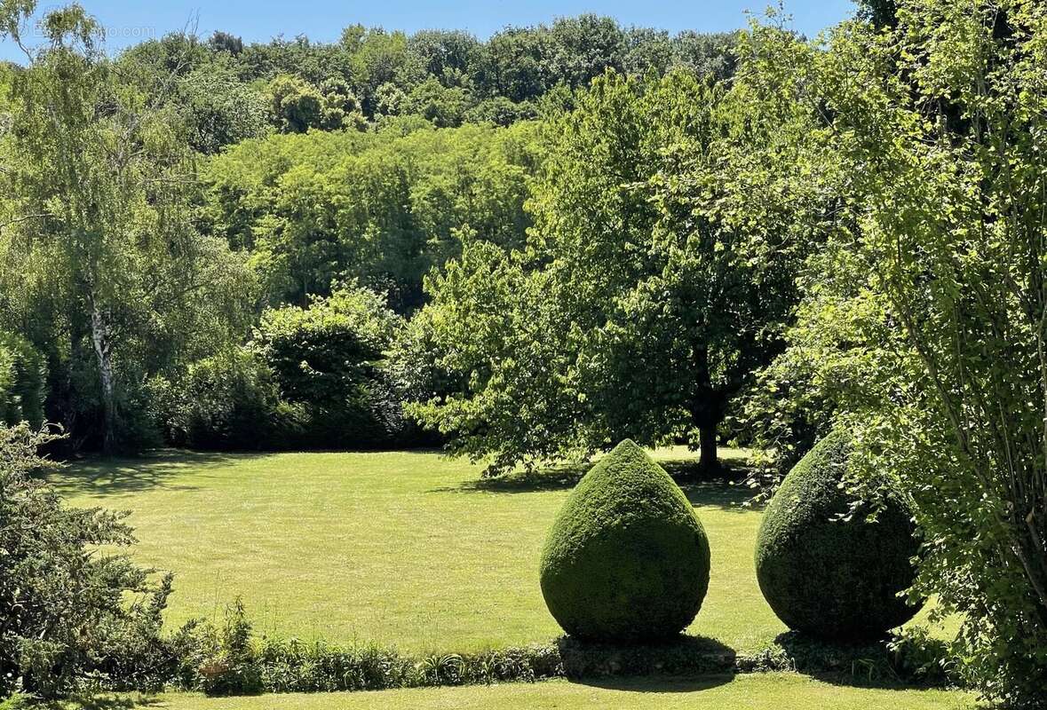 Maison à FONTAINEBLEAU
