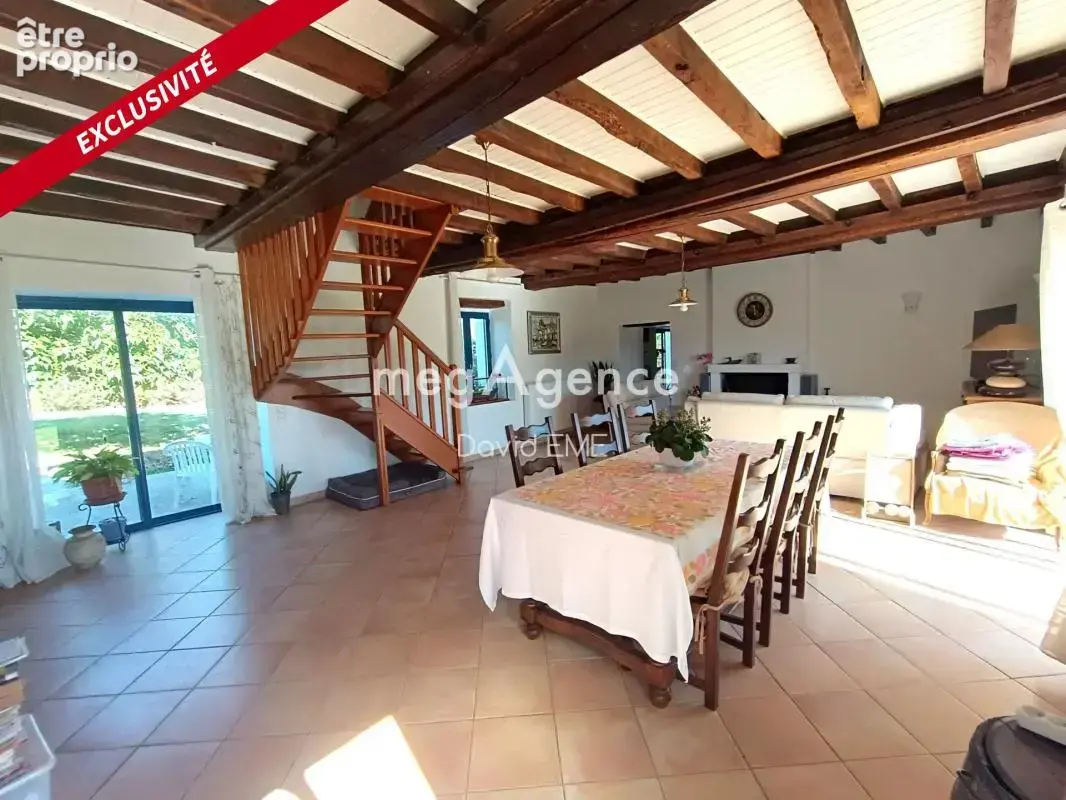 Propriété 8 Pièces, 281 m2, 5 chambres + GRANGE, CHALLANS - photo 5