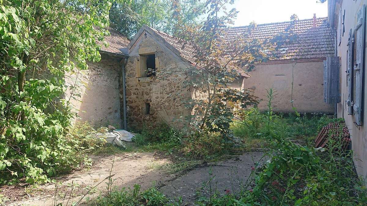 Maison à ISSY-L&#039;EVEQUE