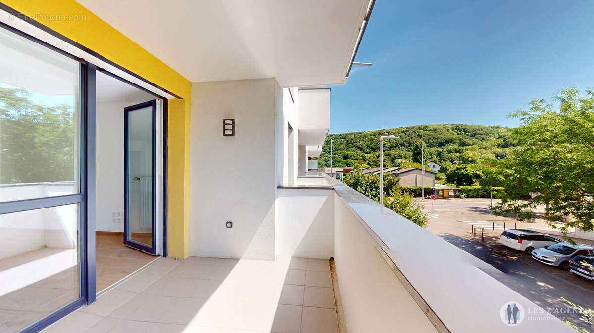 Appartement à ECHIROLLES