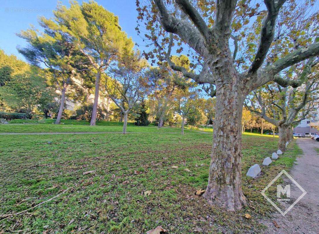 Appartement à MARSEILLE-9E