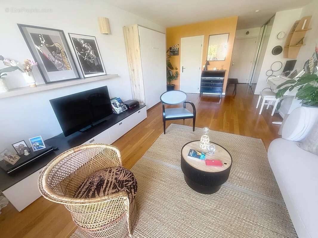 Grand studio refait neuf residence seniors - photo 14