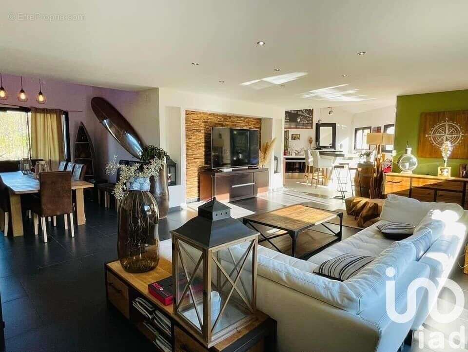 Maison 400 m² à Vieux-Boucau-Les-Bains  - photo 4
