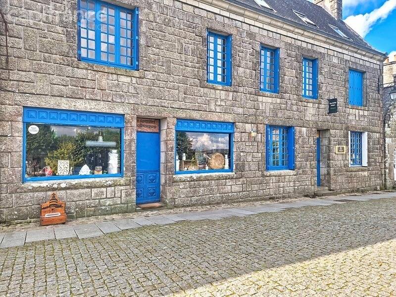 Appartement à LOCRONAN