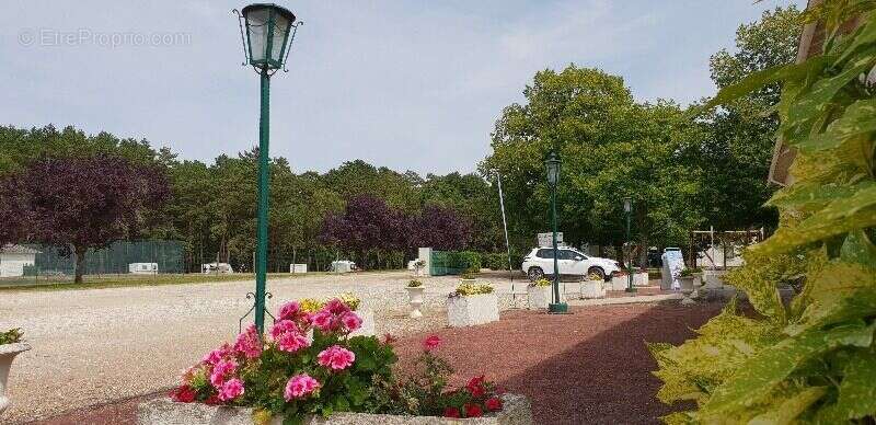 Photo 6 - Commerce à CHATEAUROUX