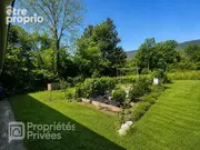 Appartement à PERON