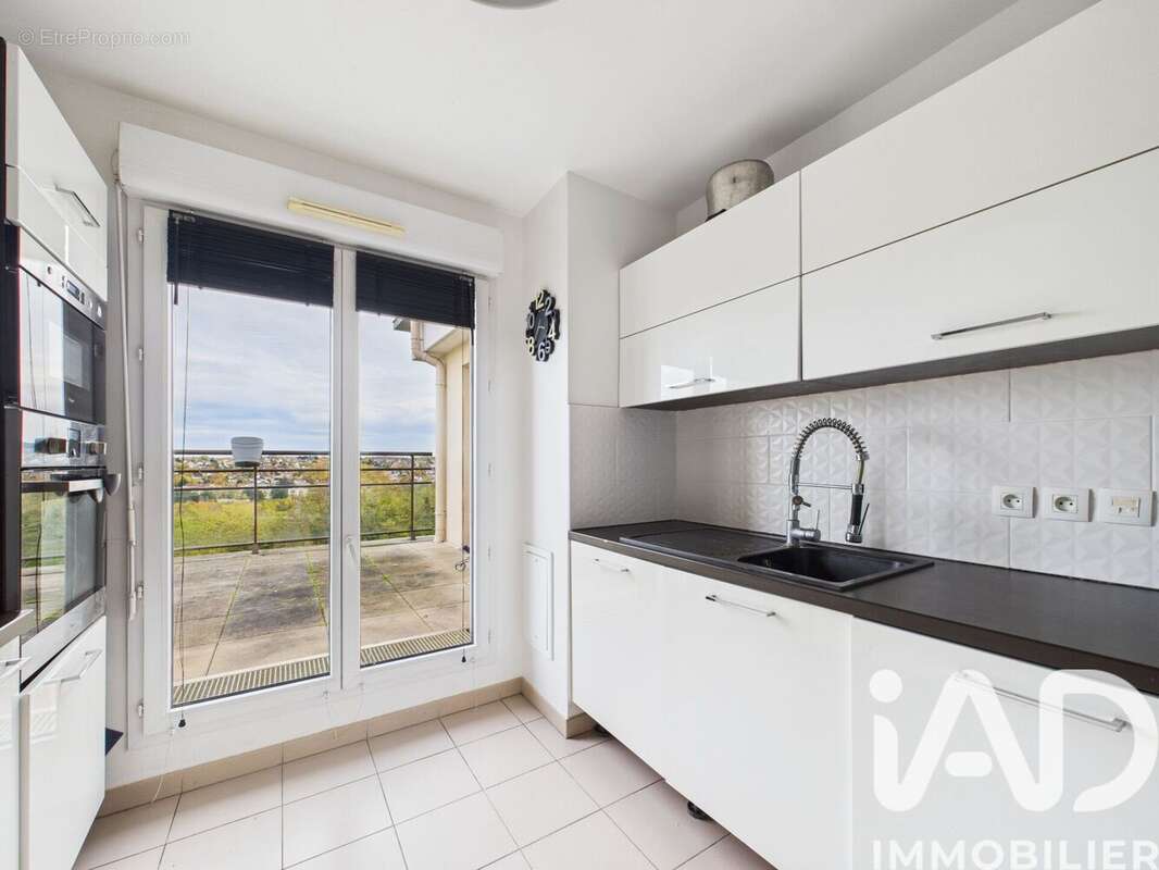 Photo 5 - Appartement à CORBEIL-ESSONNES