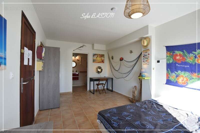 Maison à LES TROIS-ILETS