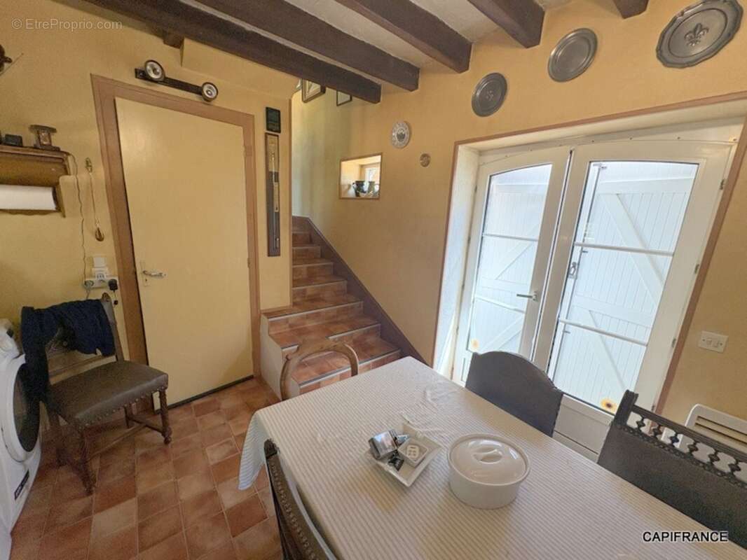 Dpt SARTHE (72), à vendre LA FERTE-BERNARD - PROPRIÉTÉ  P6 de 170 m² - Terrain de 4547 M² - photo 10